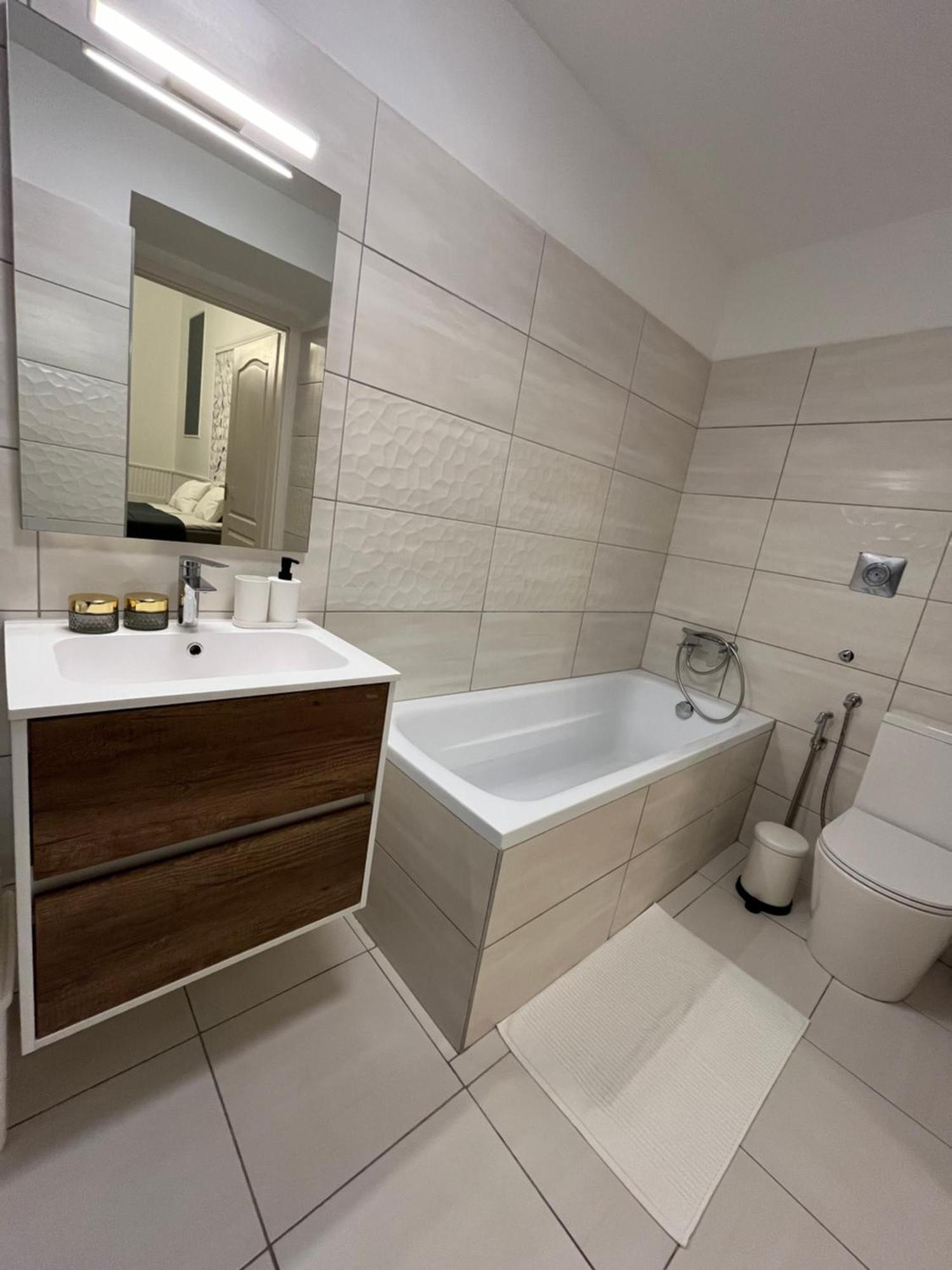 Apartman E 37 Downtown Whit Garage Opcional *